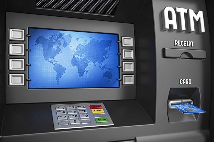 Cảnh báo thủ đoạn cướp giật tài sản sau khi rút tiền tại các máy ATM