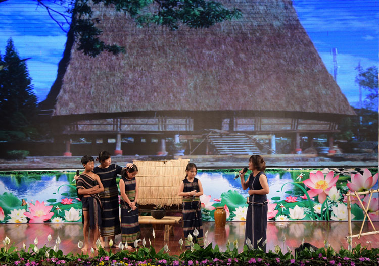 Ghi nhận từ Hội thi &quot;Tìm hiểu, học tập và làm theo tư tưởng, đạo đức, phong cách Hồ Chí Minh&quot;