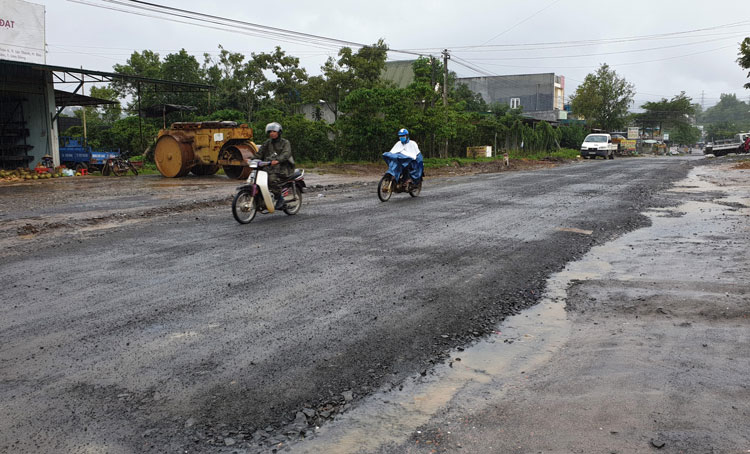 Quốc lộ 55 đang được khắc phục, sửa chữa