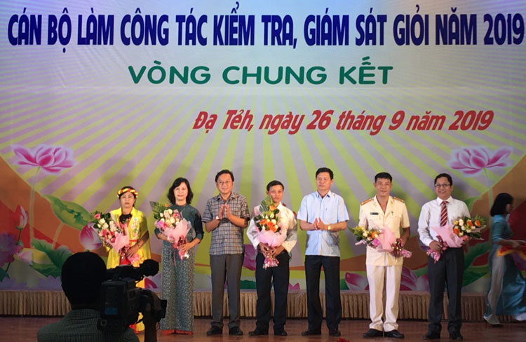 Đạ Tẻh: 5 đội vào chung kết Hội thi &quot;cán bộ làm công tác kiểm tra, giám sát giỏi&quot;