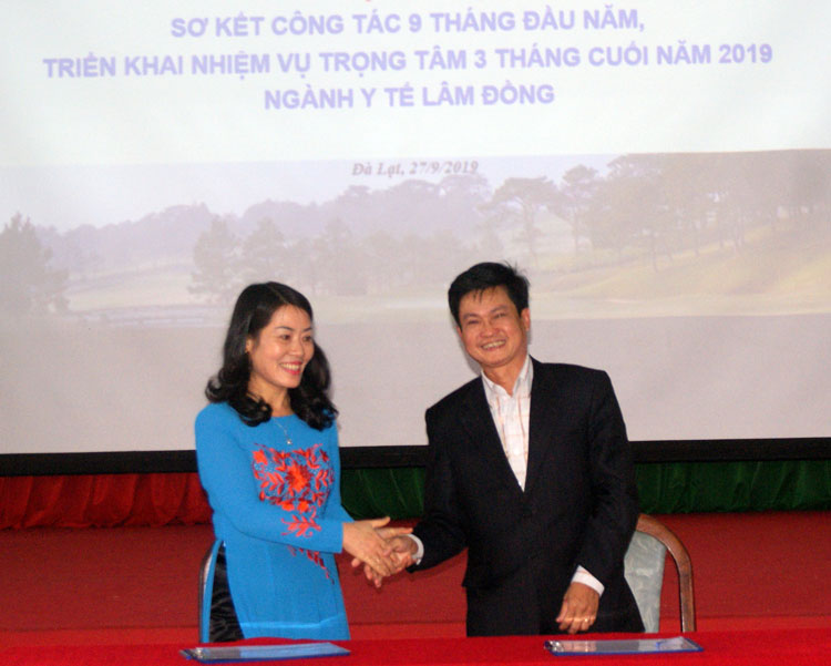 Phát động phong trào thi đua "xây dựng cơ sở y tế xanh - sạch - đẹp, giảm thiểu rác thải nhựa"