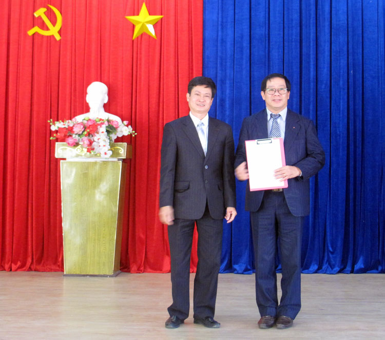 Công bố Quyết định thành lập Trung tâm Kiểm soát bệnh tật (CDC) Lâm Đồng