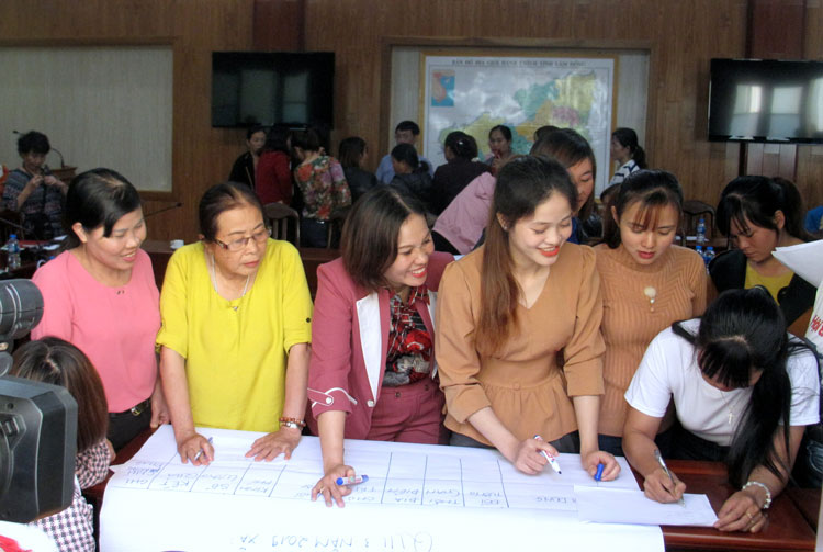 Sinh con thứ ba có được khuyến khích?