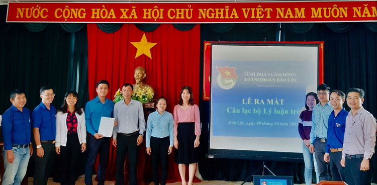 Thành Đoàn Bảo Lộc ra mắt CLB Lý luận trẻ