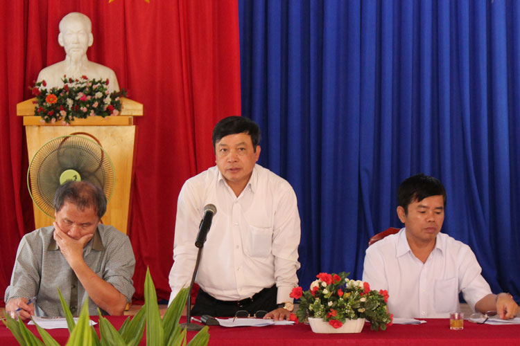Đồng chí Đoàn Văn Việt - Phó Bí thư Tỉnh ủy, Chủ tịch UBND tỉnh, Trưởng Đoàn đại biểu Quốc hội đơn vị tỉnh Lâm Đồng, phát biểu chỉ đạo tại buổi làm việc với xã Sơn Điền