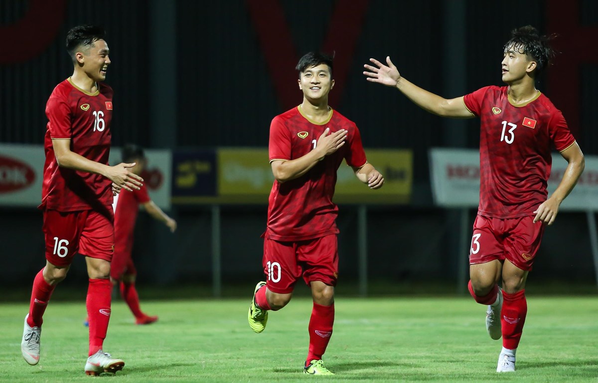 Lịch thi đấu U22 Việt Nam tại SEA Games 30: Bất lợi hay thuận lợi?