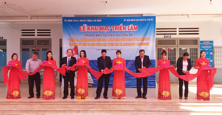 Lâm Hà: Triển lãm bản đồ và trưng bày tư liệu với chủ đề "Hoàng Sa, Trường Sa của Việt Nam - Những bằng chứng lịch sử và pháp lý"