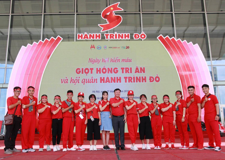 Sáng kiến kinh nghiệm từ Hành trình đỏ