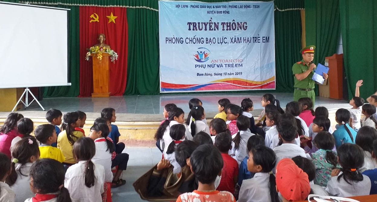 Đam Rông: Trang bị kiến thức và kỹ năng bảo vệ trẻ em
