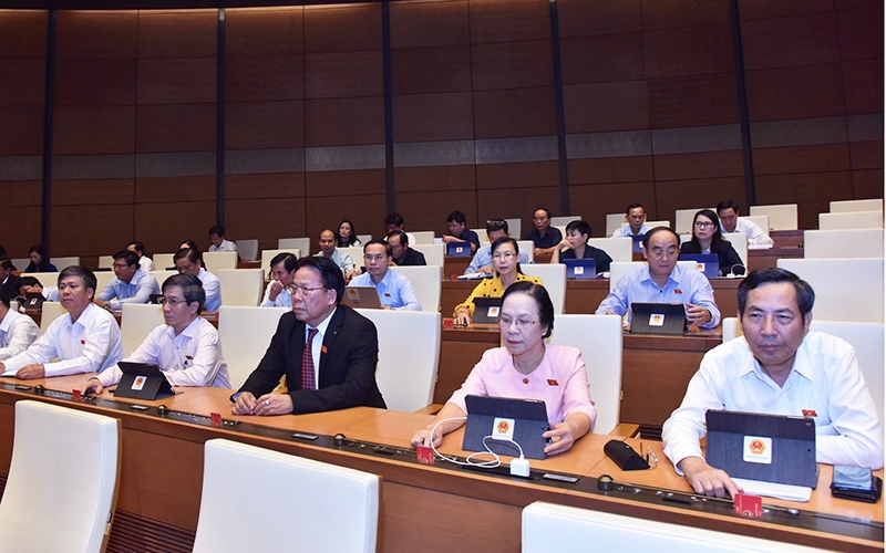 Quốc hội thông qua nghị quyết về dự toán ngân sách nhà nước năm 2020