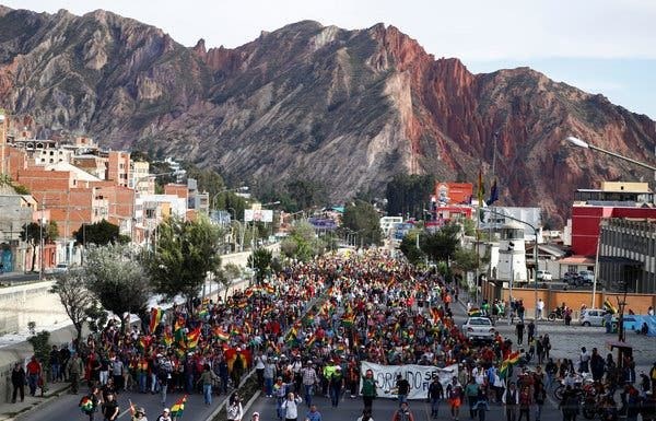 Cuba tuyên bố rút toàn bộ các cán bộ y tế ở Bolivia về nước