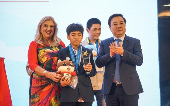 Việt Nam giành 15 HCV tại kỳ thi Olympic toán học và khoa học quốc tế 2019
