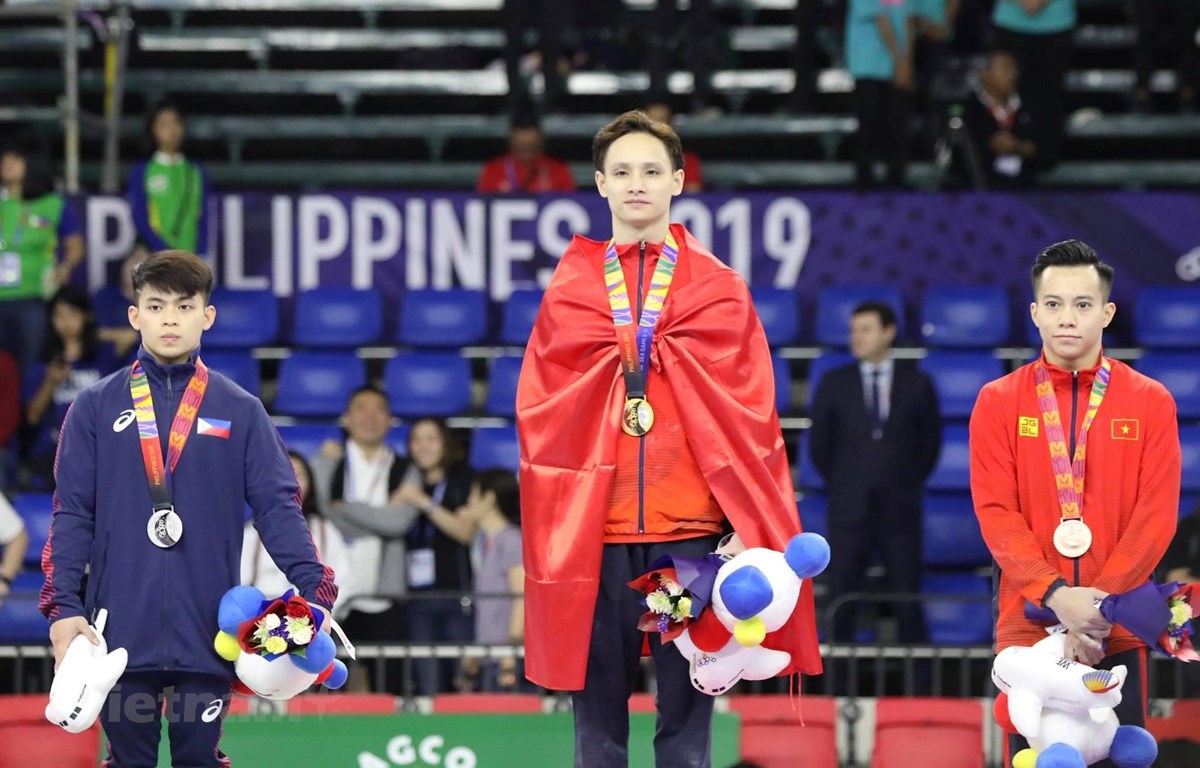 Bảng tổng sắp SEA Games 30: Đoàn Việt Nam cận kề mốc 100 huy chương