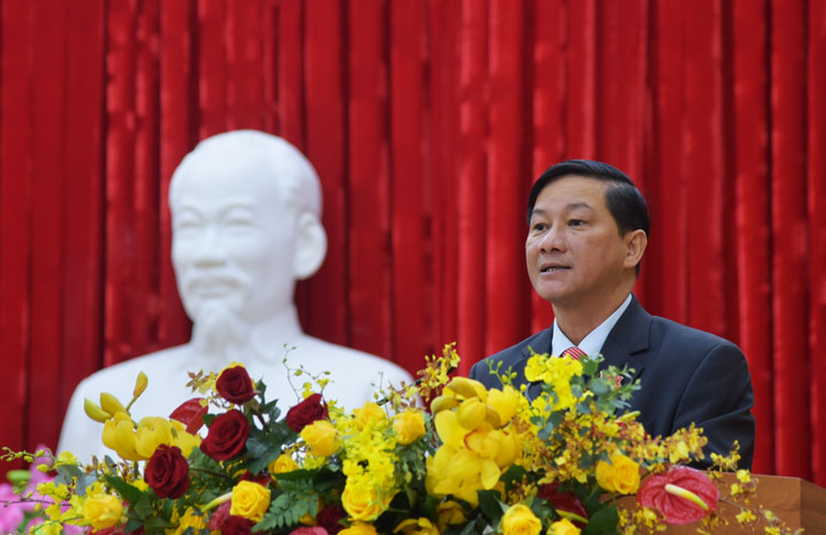 Phó Bí thư Thường trực Tỉnh ủy, Chủ tịch HĐND tỉnh Lâm Đồng Trần Đức Quận phát biểu khai mạc kỳ họp thứ 11 – kỳ họp cuối năm 2019