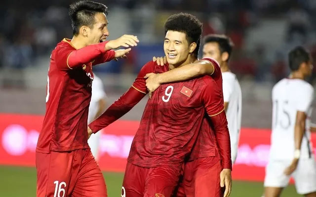 Thắng đậm U22 Campuchia 4-0, U22 Việt Nam vào chung kết SEA Games