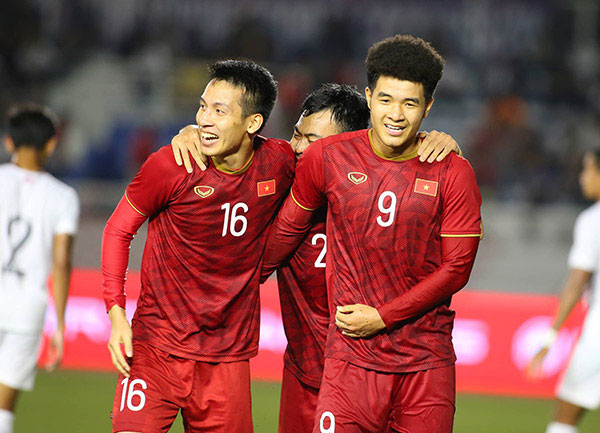 Đức Chinh đã có ngày thi đấu đáng nhớ.