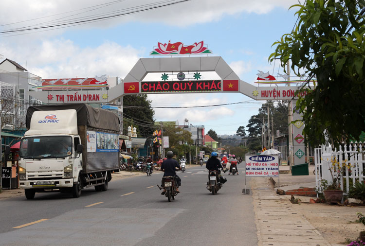 D'Ran sau 10 năm xây dựng thị trấn đạt chuẩn đô thị văn minh