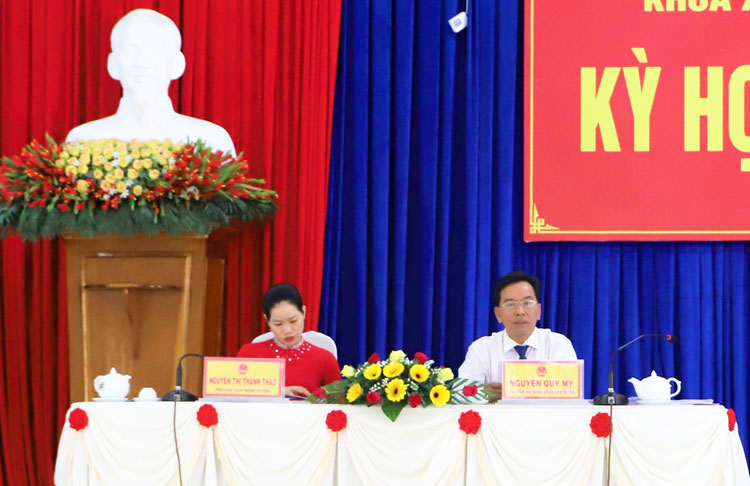 12/12 chỉ tiêu kinh tế - xã hội đạt và vượt kế hoạch
