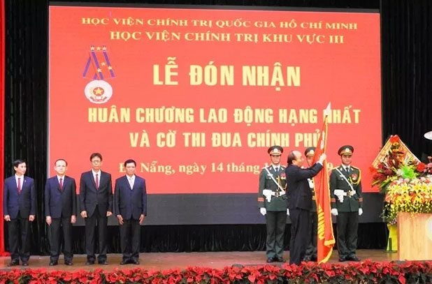 Nâng cao chất lượng đào tạo, bồi dưỡng cán bộ khu vực miền Trung - Tây Nguyên