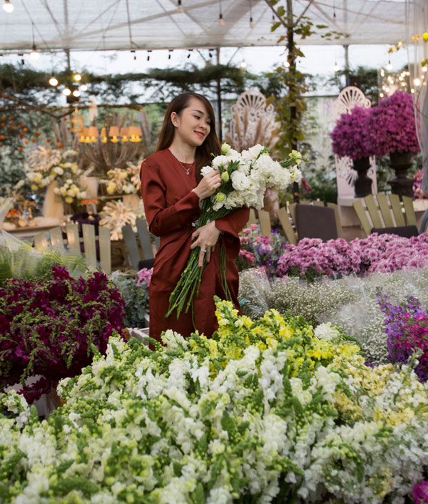 Nhiều loại hoa cao cấp được sử dụng trong triển lãm hoa cưới