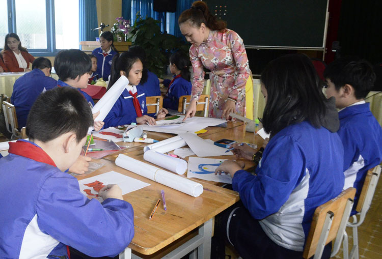 Để học sinh sáng tạo với môn Mĩ thuật