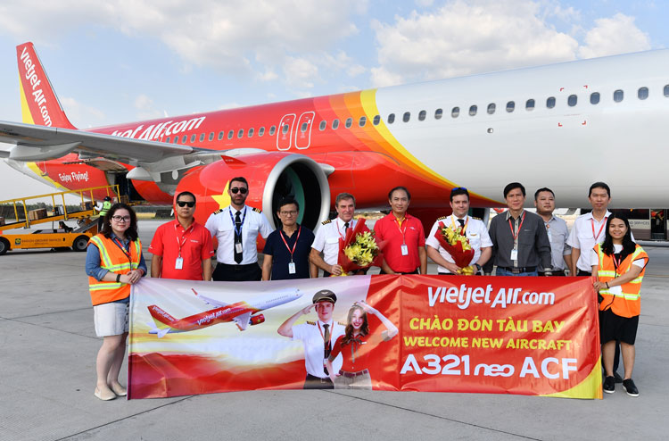 Sẵn sàng mùa cao điểm, Vietjet thêm tàu bay hiện đại nhất thế giới