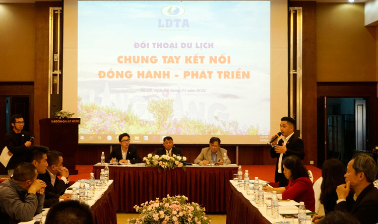 &quot;Chung tay kết nối - Đồng hành phát triển&quot;