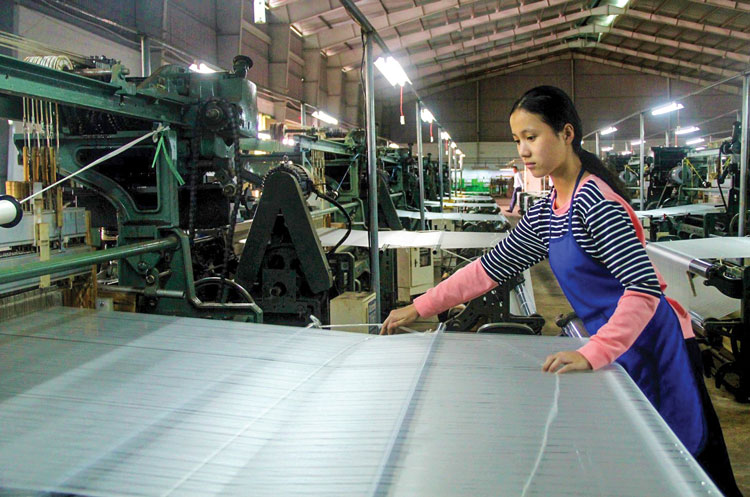 Chắp cánh tơ lụa Blao