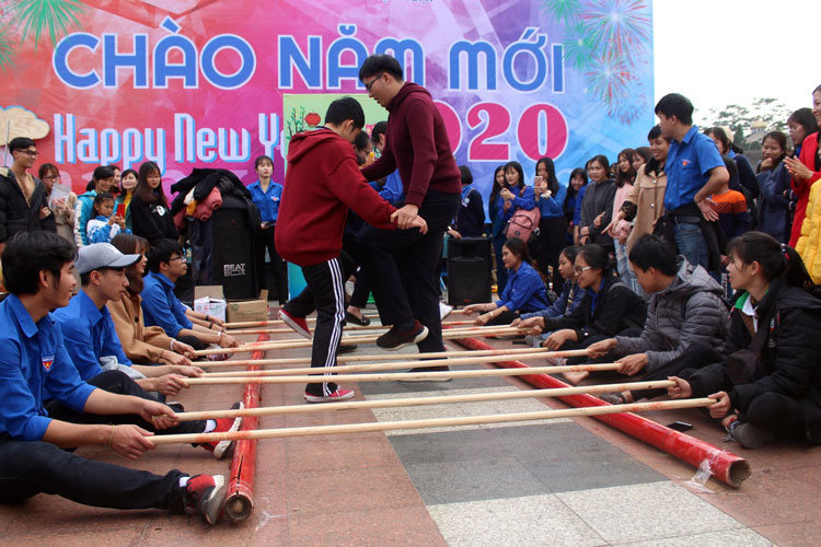 Các hoạt động vui chơi được tổ chức tại chương trình “Tết sum vầy”