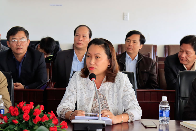 Đại diện doanh nghiệp phát biểu tại buổi gặp mặt, đối thoại doanh nghiệp ngành xây dựng