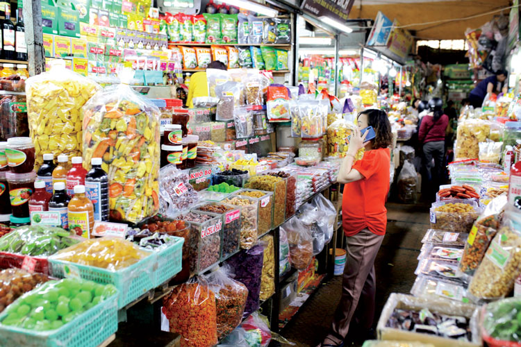 Tập trung kiểm tra an toàn thực phẩm dịp tết