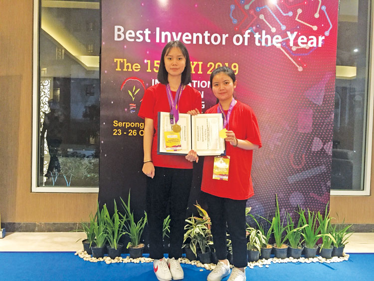 Hai nhà sáng tạo trẻ