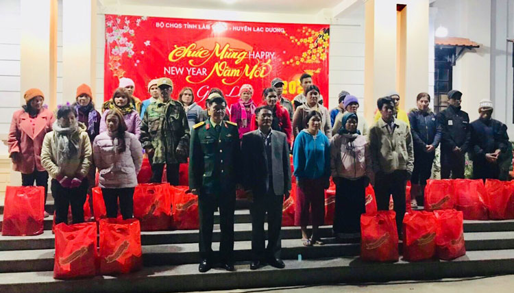 Tết quân dân - Xuân chiến sỹ