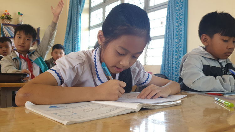 Ngoài xây dựng ngôi trường xanh thì chất lượng giáo dục của trường cũng được chú trọng