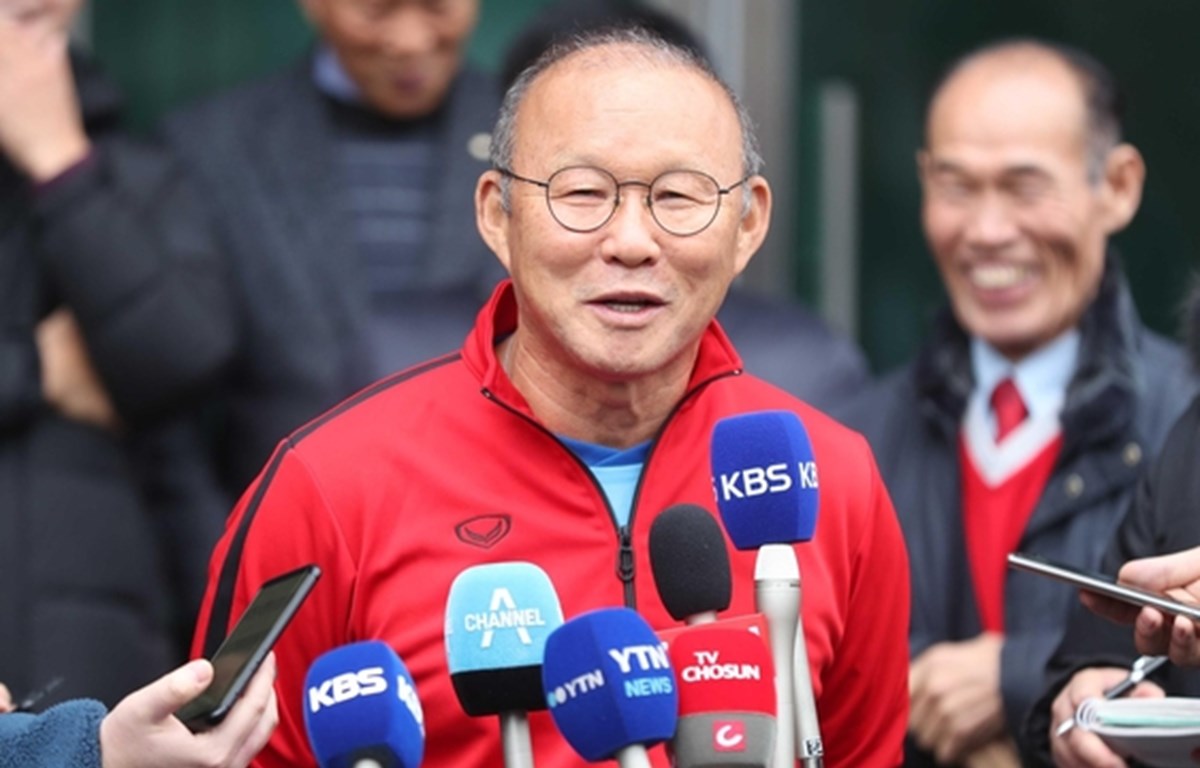 HLV Park: &quot;Chúc bóng đá Việt Nam hoàn thành giấc mơ trong năm mới&quot;