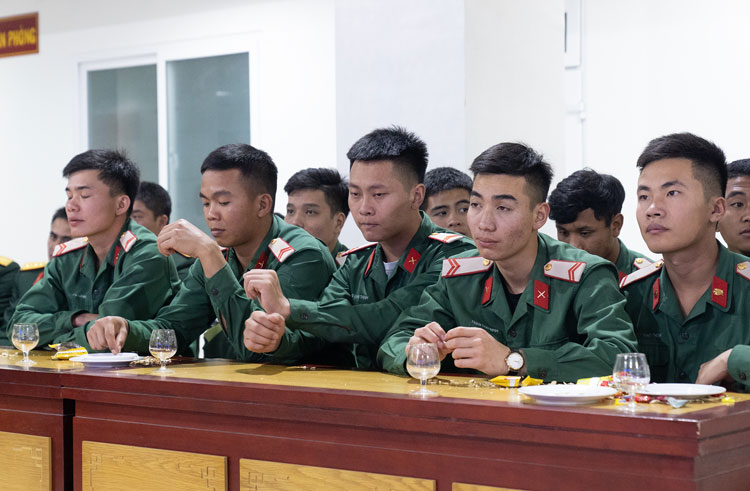 Đông đảo cán bộ chiến sỹ tham dự đêm giao thừa với chủ đề “Xuân chiến sĩ”