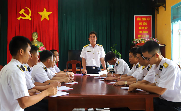 Thiêng liêng kết nạp Đảng ở Trường Sa