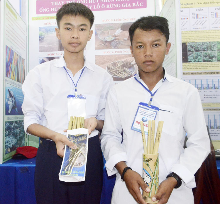 Học sinh vùng sâu chung tay bảo vệ môi trường