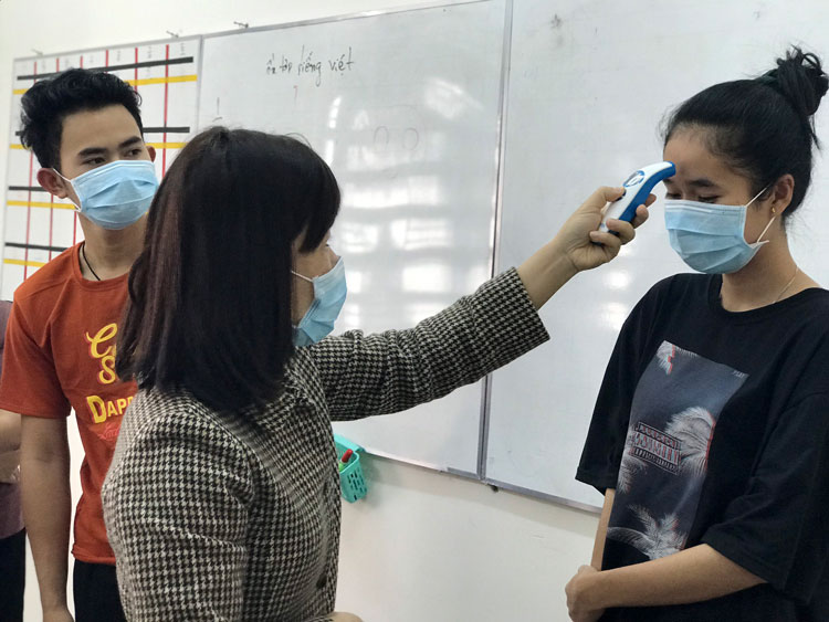 Trường Đại học Đà Lạt hỗ trợ sinh viên khi thay đổi kế hoạch giảng dạy và học tập để phòng, chống Covid-19
