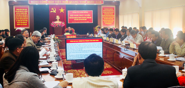Triển khai công tác bảo vệ, chăm sóc sức khỏe cán bộ năm 2020