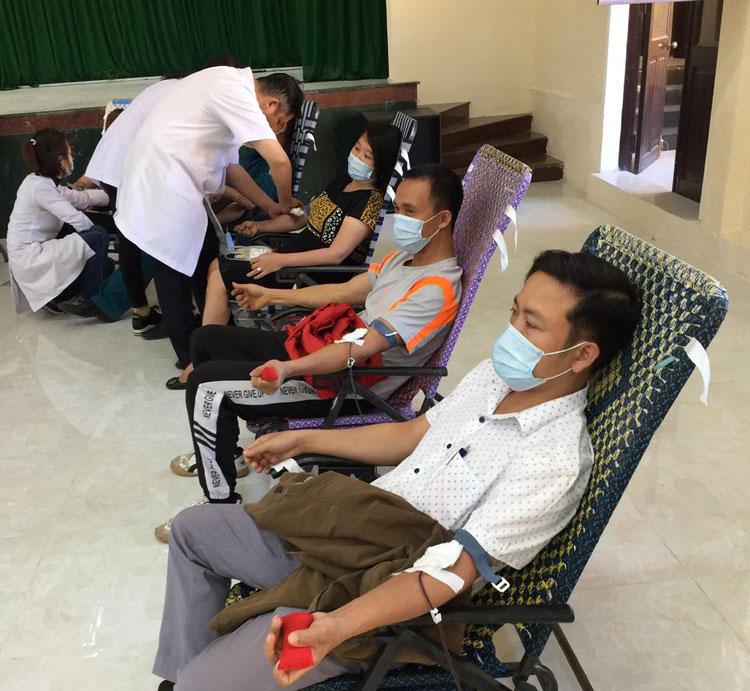Tiếp nhận 422 đơn vị máu từ Ngày hội &quot;Hiến máu đầu xuân - Nhân lên hạnh phúc&quot;