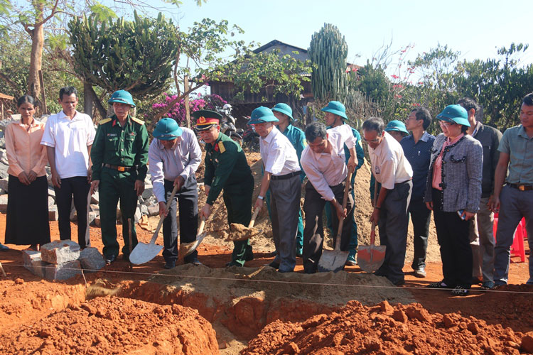 Bộ Chỉ huy Quân sự tỉnh khởi công &quot;Nhà tình nghĩa Quân - dân&quot;