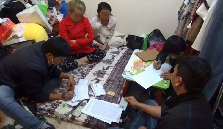 Bắt quả tang 2 nữ giới sử dụng ma túy tại nhà thuê
