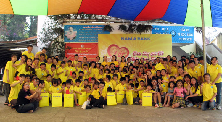Phong trào tương thân, tương ái rộng lớn