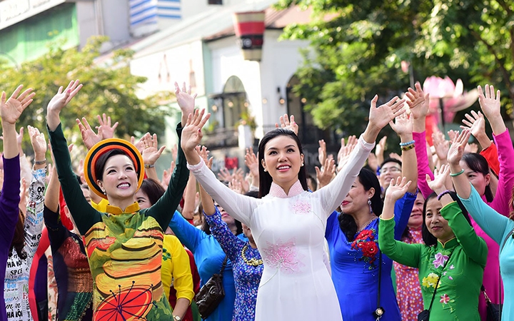 Tuần Áo dài - Di sản văn hóa Việt Nam