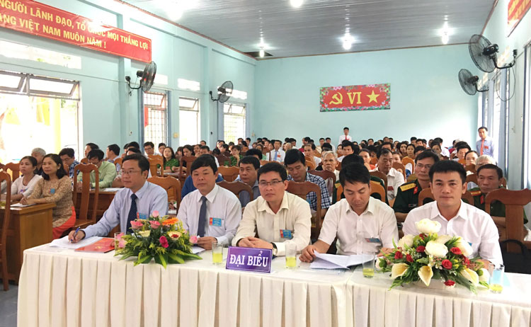 Đoàn kết, đổi mới, phát huy mọi nguồn lực xây dựng xã Quốc Oai đạt chuẩn nông thôn mới nâng cao