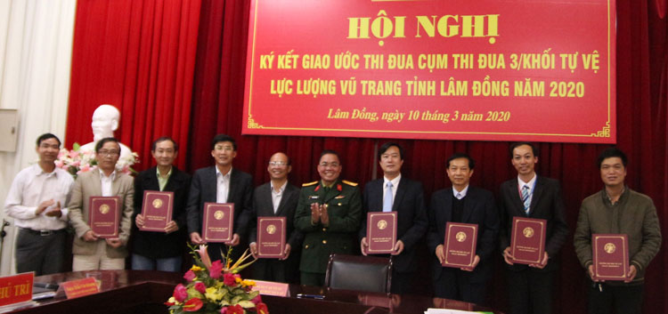Thực hiện ký kết giao ước thi đua