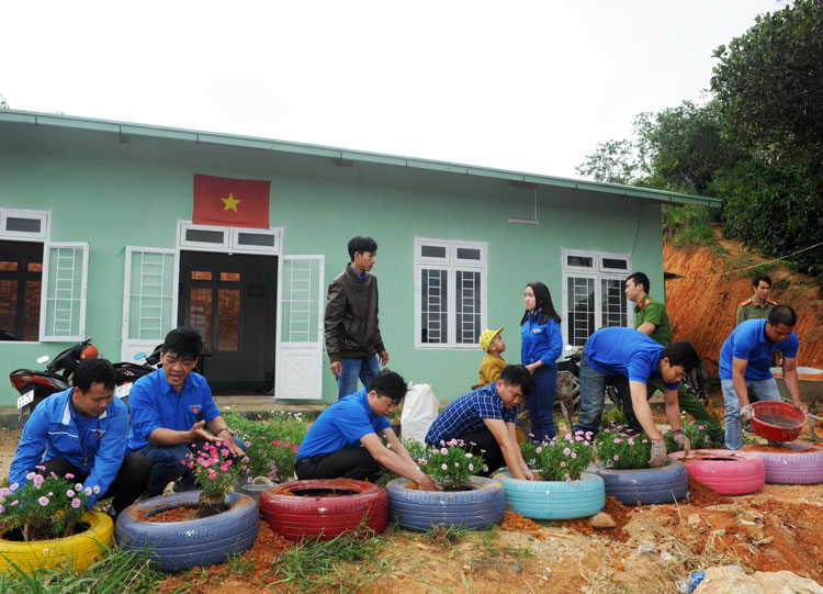 Tuổi trẻ với công tác xây dựng Đảng