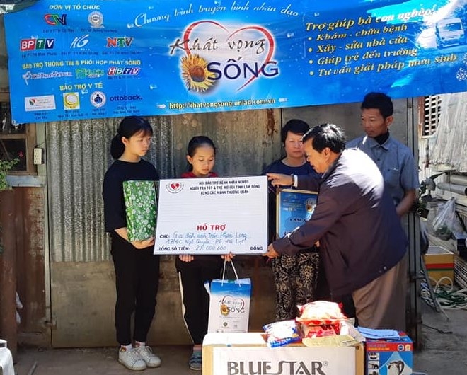 Trợ giúp gia đình bệnh nhân ung thư 110 triệu đồng