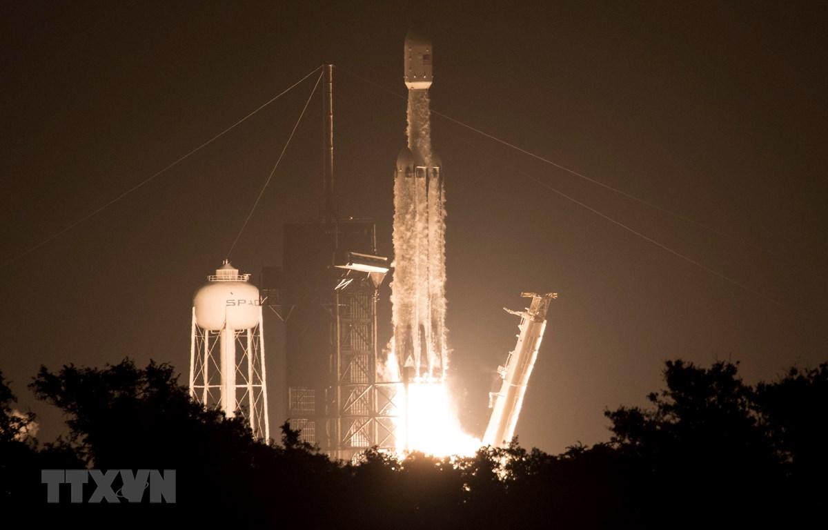 Sứ mệnh Mặt Trăng của NASA bị lùi thời hạn do dịch COVID-19